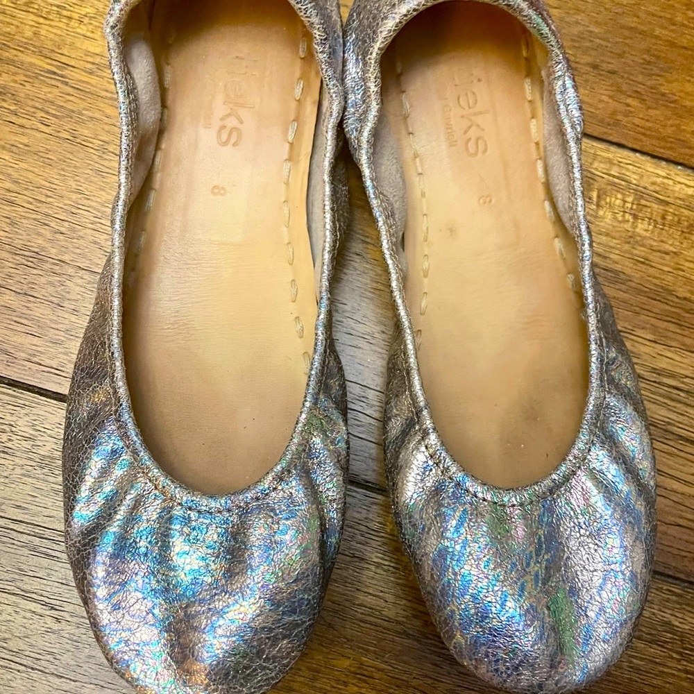 Limited Edition Love Potion Tieks Size 8